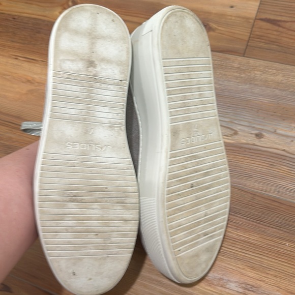 EUC J/Slides - Picture 4 of 5